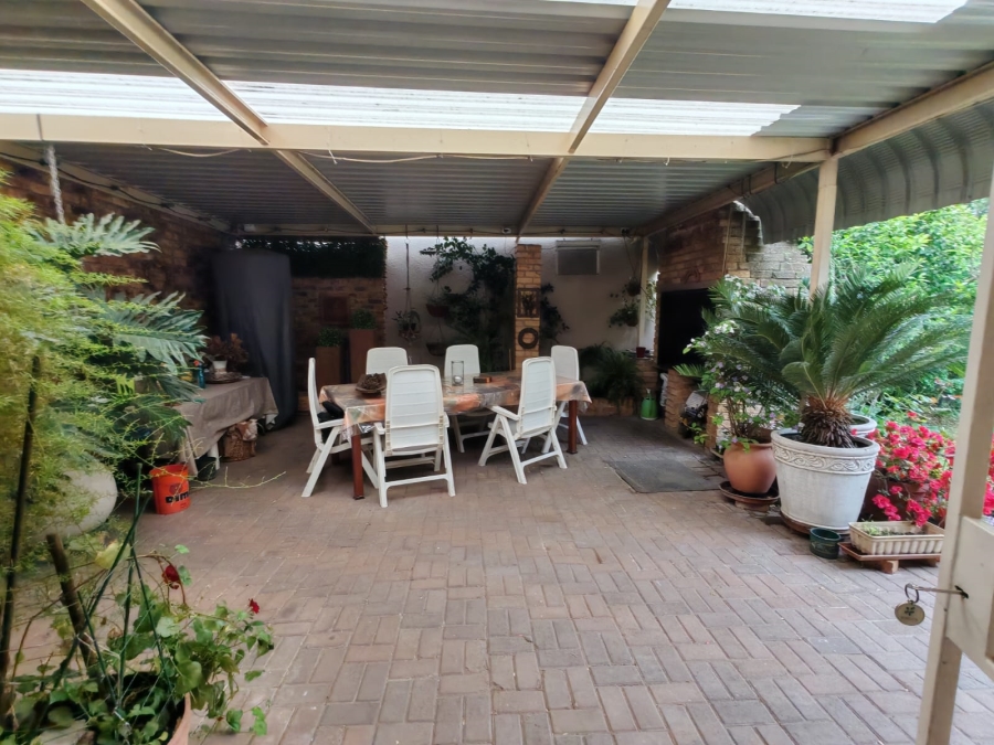 4 Bedroom Property for Sale in Sasolburg Ext 11 Free State